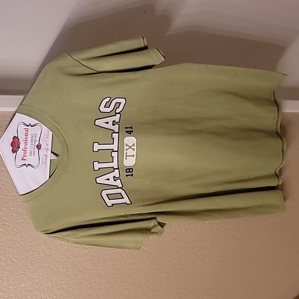Womens Tee shirt